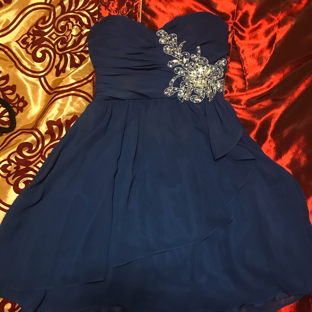 Elegant Strapless Homecoming/Formal dress